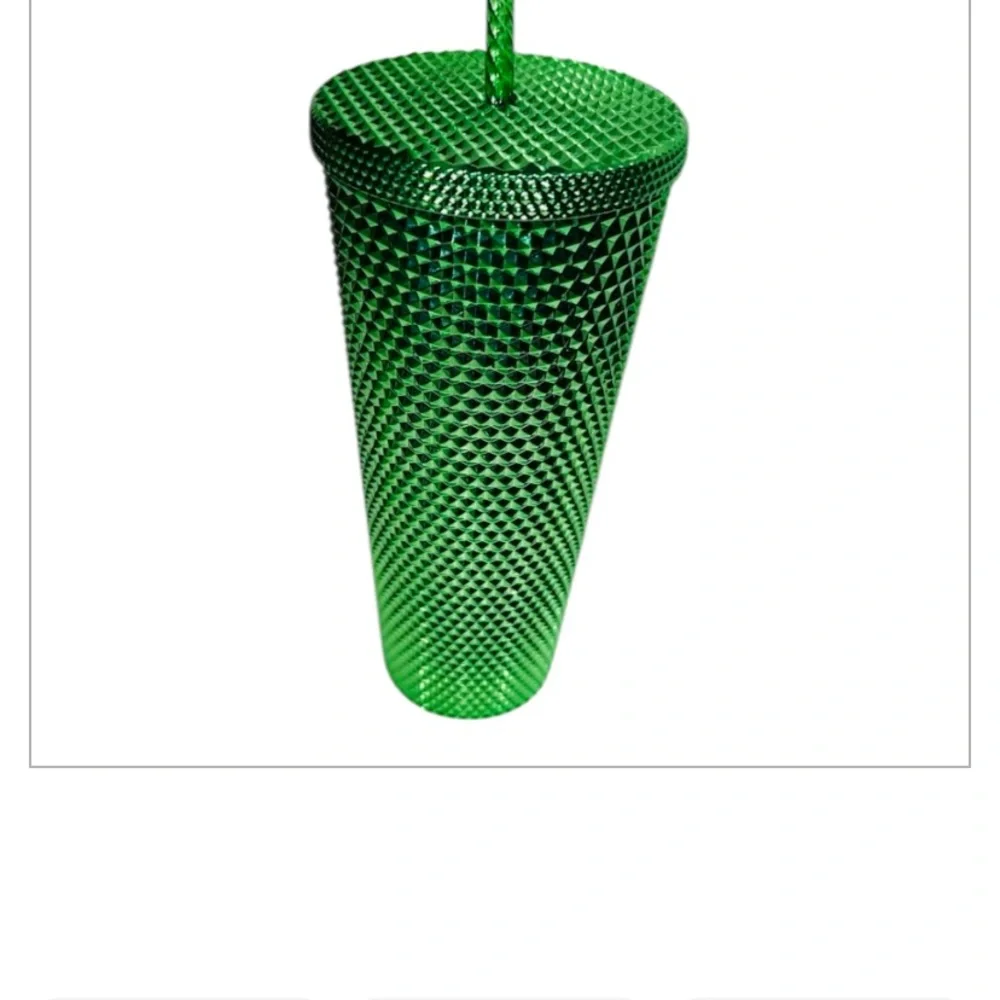 Starbucks eye catching